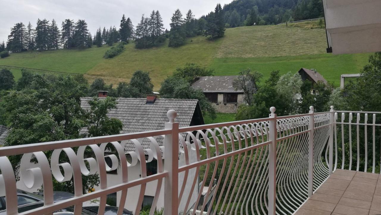 Apartamento House Of Relaxation Zgornja Sorica Exterior foto